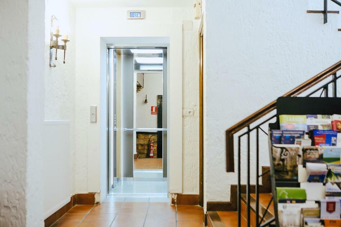 Hotel&Bar Ducay オリテ エクステリア 写真